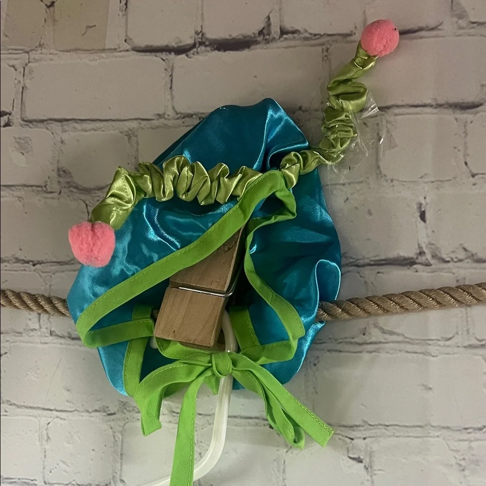 Child’s Butterfly costume. Hat with antennas. Booties too. Up to 25 lbs Toddler